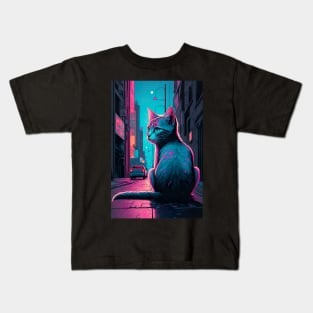 cat in the street looking back Kids T-Shirt